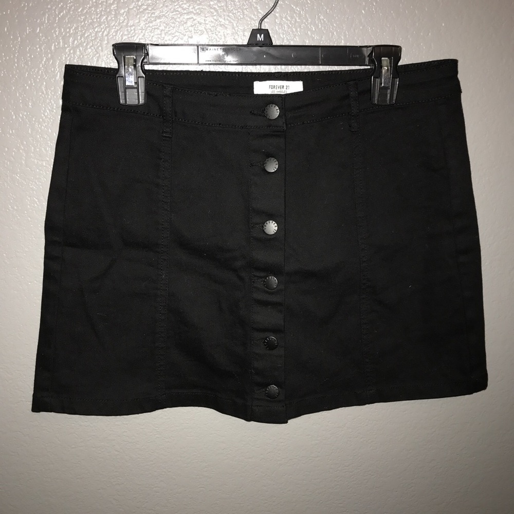 black skirt